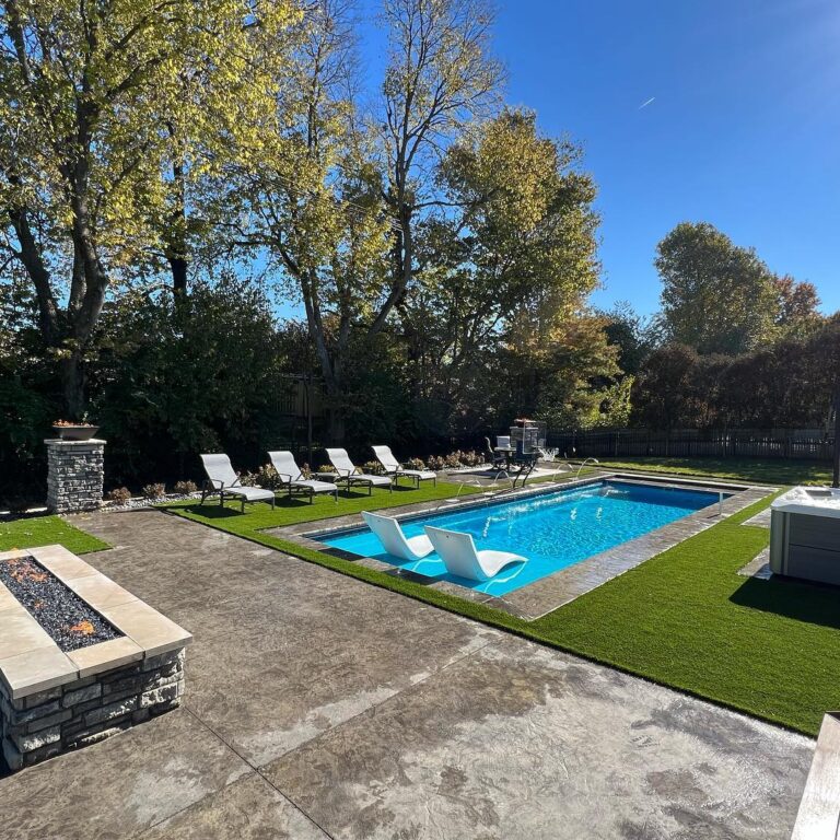 Firepit with fiberglass pool